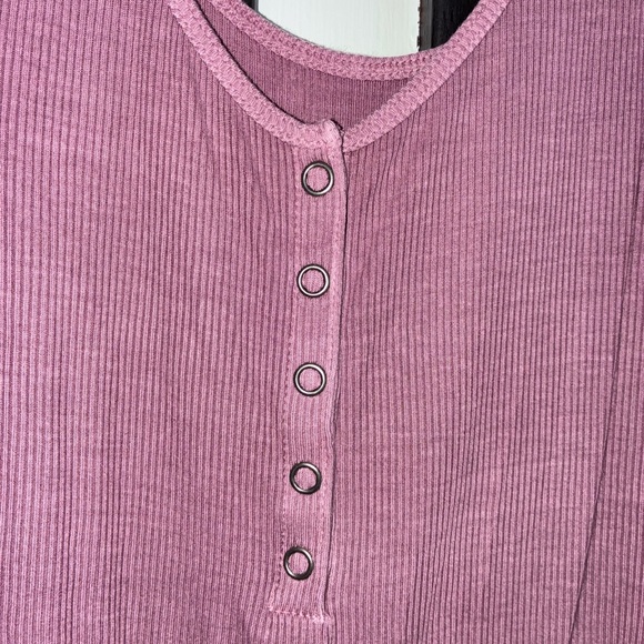 AE - Henley Rib Tank - Picture 4 of 6